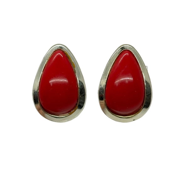 80s Red Teardrop Cabochon Clip Earrings - image 1