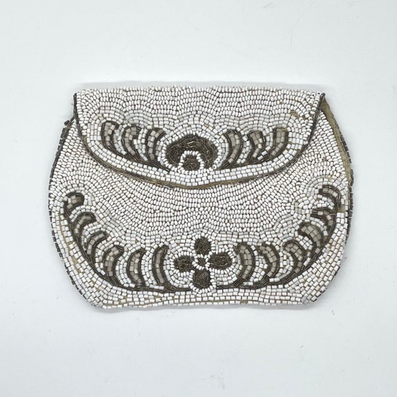 20s Art Deco White Czech Bead Pouch Flower Purse … - image 1