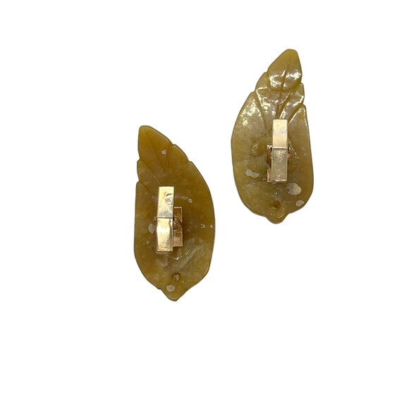 60s Golden Natural Carved Stone Leaf Cufflinks - image 6