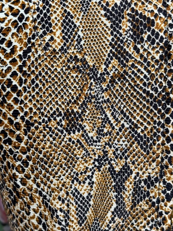 70s Brown Python Snake Print Shift Dress - image 6
