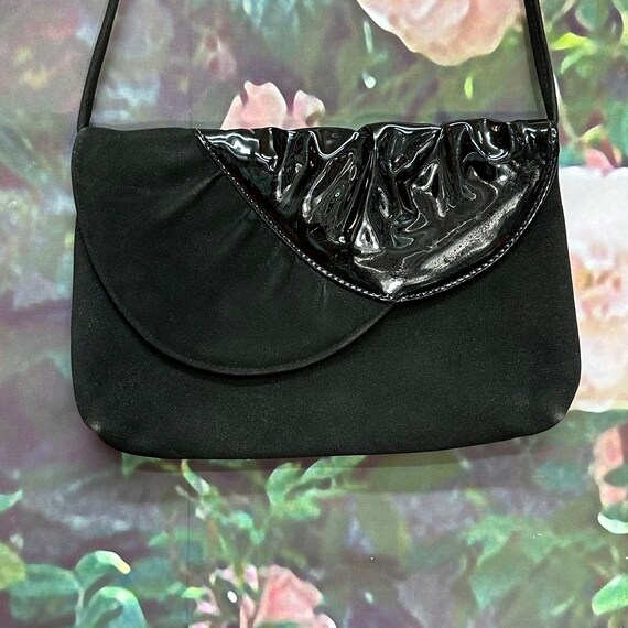 80s Black Velour Patent Leather Shoulder Purse - image 1