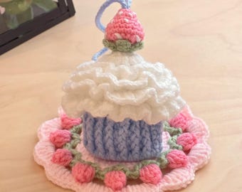 Handmade Crochet Earphone Pouch, AirPods Case, Coin Purse, Mini Bag (1) - Strawberry Shortcake