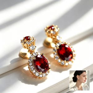 Orecchini a clip vintage francesi con rubino rosso e zirconi • Orecchini pendenti invisibili in stile Court • Cristallo ovale antico con alone