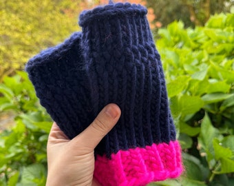 SECONDS - Kleine fingerlose Handschuhe für Erwachsene - Strickhandschuhe aus Merinowolle - Geschenk für Sie - handgestrickte Handschuhe