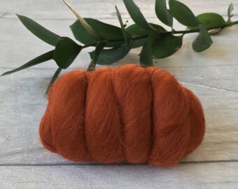 Rouille orange mérinos itinérant pour le tissage filage fibre aiguille feutrage laine brûlée orange