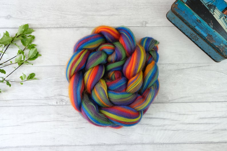 Rainbow roving wool tops, merino wool spinning fiber, weaving wool, felting fibre image 1