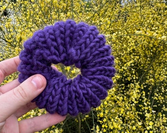 Purple knitted scrunchie - hand knitted - hair tie - Super Seconds Festival