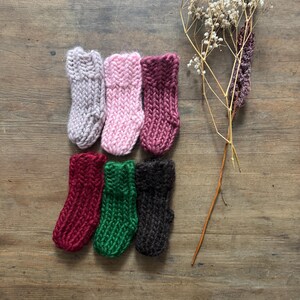 Newborn Wool Baby Socks – Hand knitted - cosy baby gift - baby booties - baby shower gift - baby winter essentials - coming home outfit
