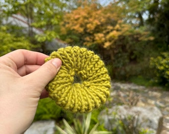 Moss green knitted scrunchie - hand knitted - hair tie - Super Seconds Festival - hair elastic