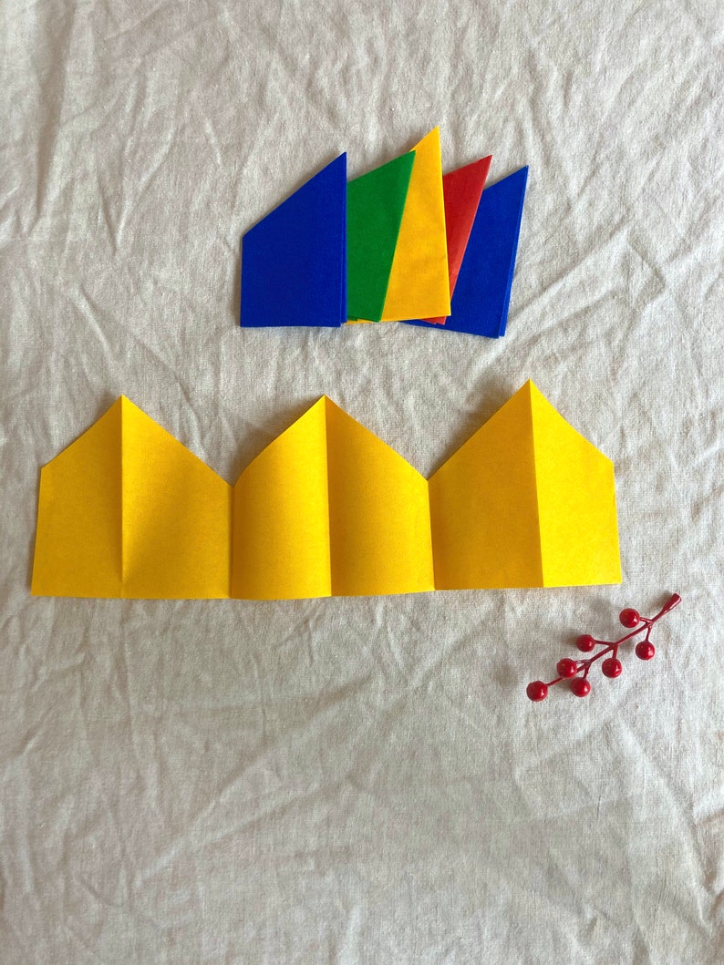 6 luxury Christmas cracker hats DIY make your own crackers, festive hat Christmas table holiday decor image 2