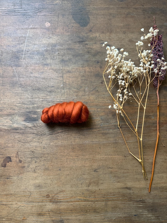 Ginger Merino Wool Roving: Felting & Spinning Fiber (25g)