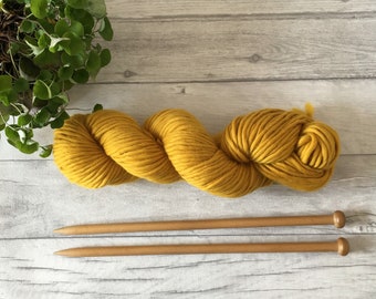 Super Chunky Mustard Merino Wool Yarn: Bulky Knit Weaving