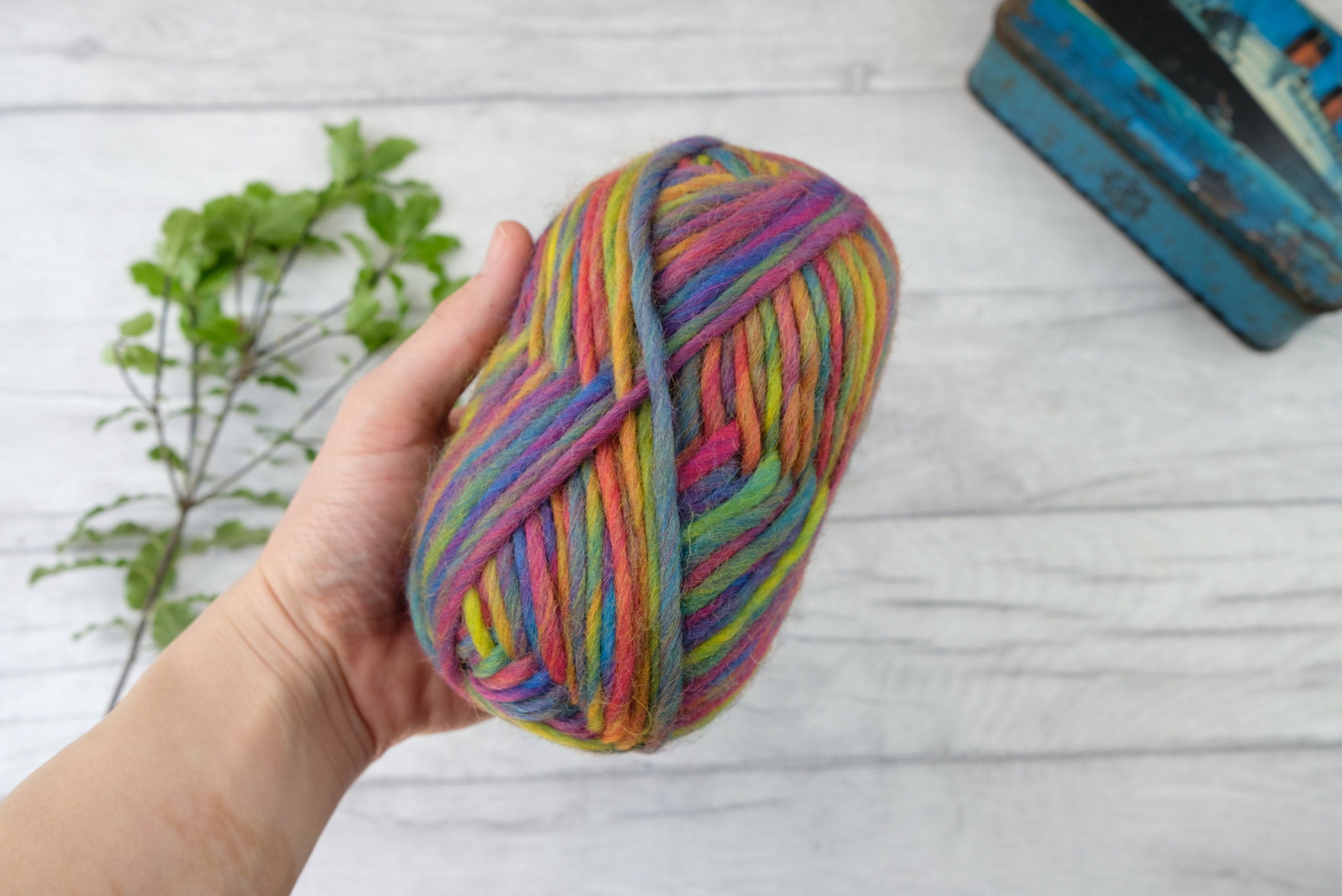 JEWEDECO 1 Roll Knitting Yarn Chunky Yarn for Crocheting Colorful Cotton  Threads Chunky Cotton Yarn Giant Yarn Knitting Thread Yarn Rainbow Yarn for