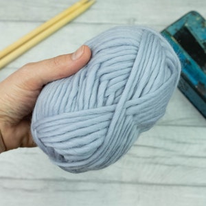 Winter skies yarn, pale blue yarn, soft thick yarn