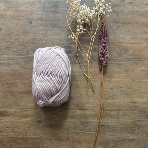 Mink Merino Wool Yarn – Super Chunky 100g Ball, Soft Natural Yarn for Knitting, Crochet, Weaving, Chunky Fibre Crafts, Cornwall Yarn Shop