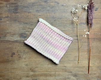 Shades of pink knitted scarf neck warmer: 100% wool