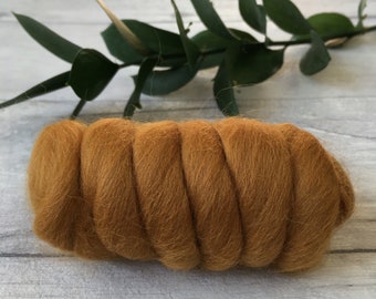 Mèche de laine mérinos marron clair : feutrage à l'aiguille, fibre à tisser (25 g)