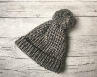 Bonnet à pompon en laine Shetland, bonnet gris, cadeau petit ami, chapeaux en laine fabriqués au Royaume-Uni