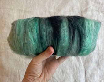 Mint green wool batt, fibre batting, weaving wool, wool for spinning