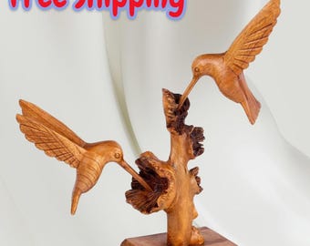 Artisan Handcrafted Hummingbird Statue – Lifelike Bird Figurine Home Decor | Elegant Tabletop & Shelf Decor