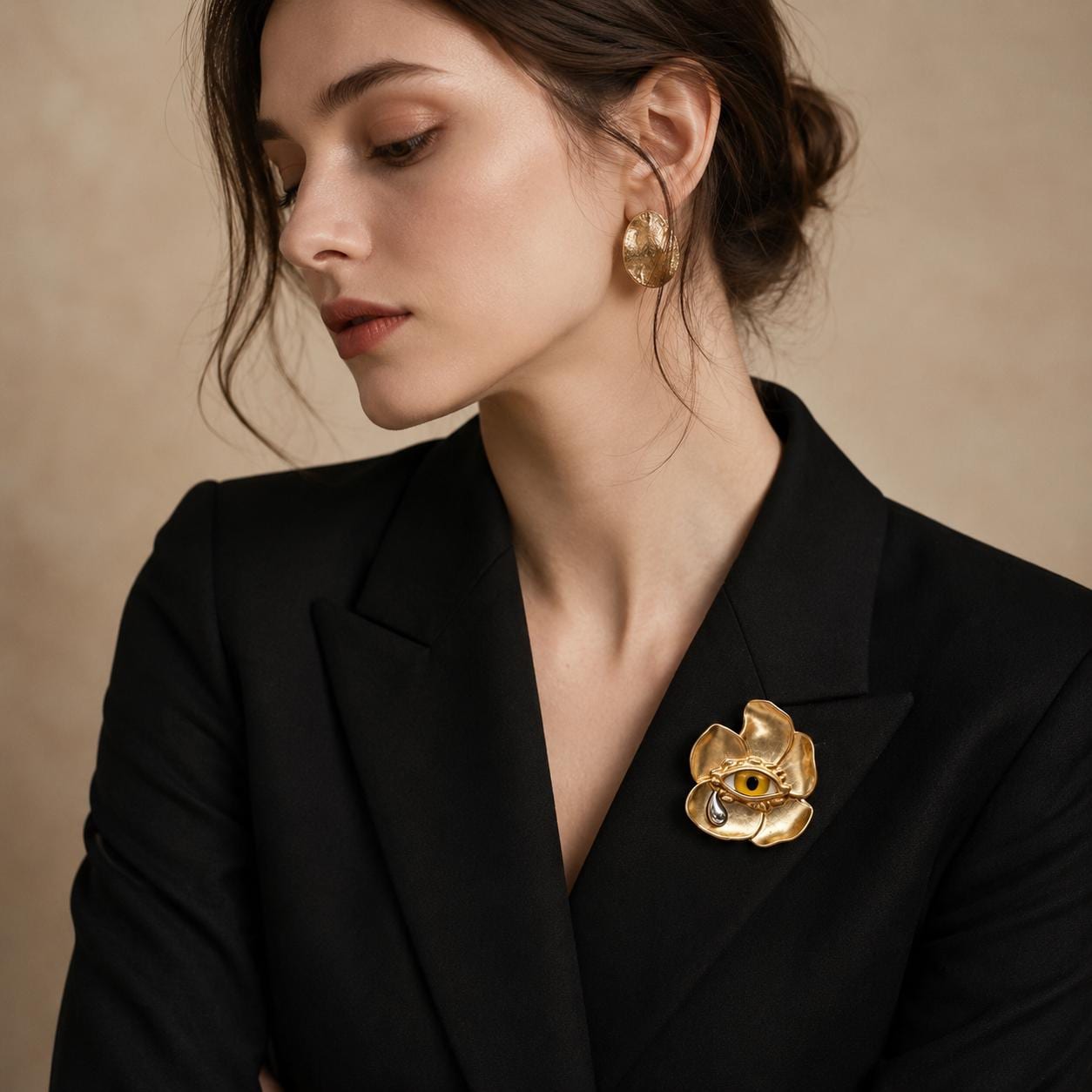 【大幅値下げ　未使用】スキャパレリのブローチ Schiaparelli brooch - Etsy 日本