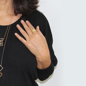 Geometric long necklace Movement necklace Rectangle gold necklace Kinetic pendant Statement long necklace