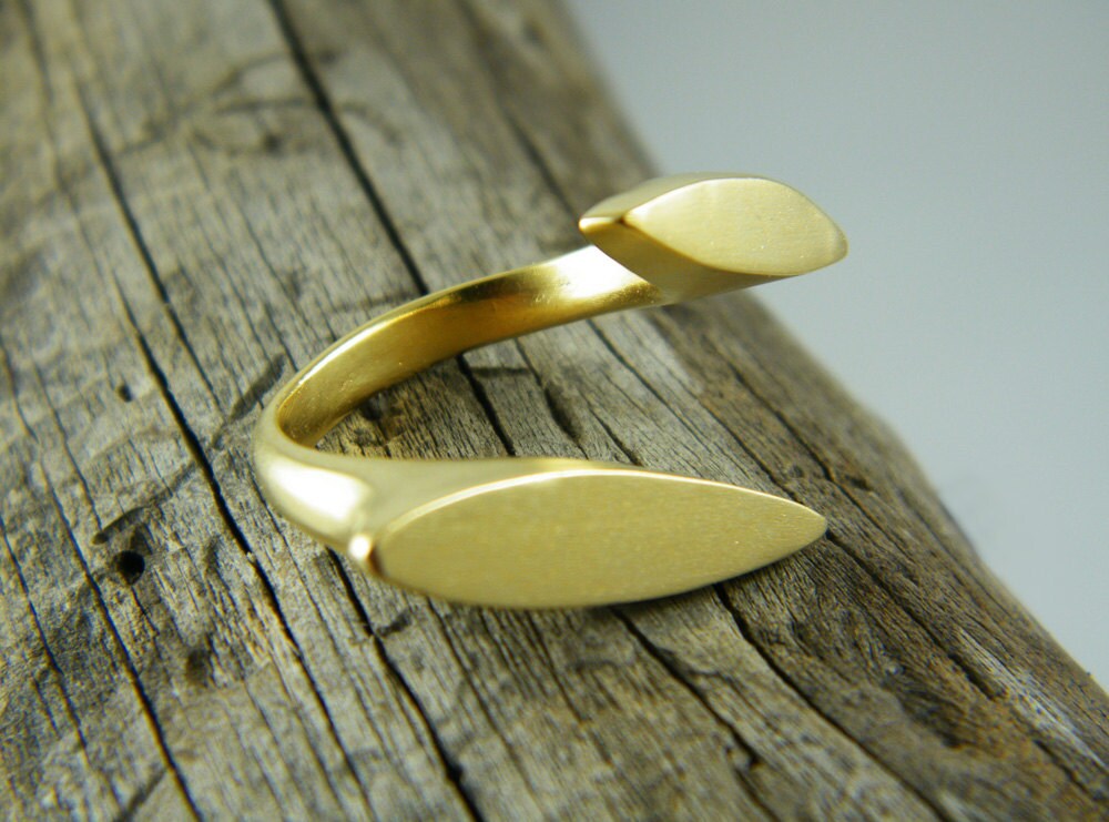 Modern Gold Ring Split Ring Statement Minimalistic Ring Gold Open Ring ...