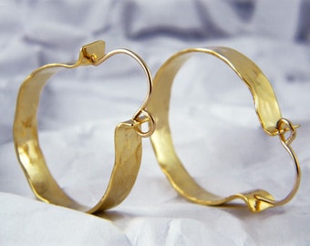 Boucles d'oreilles créoles dorées Boucles d'oreilles cercles dorées Boucles d'oreilles martelées