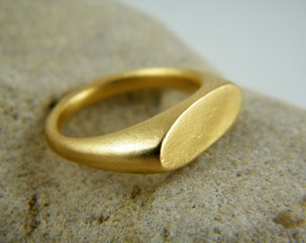 Gold signet ring oval gold ring dainty gold ring personalized ring