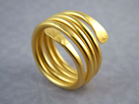 Wire gold sale ring