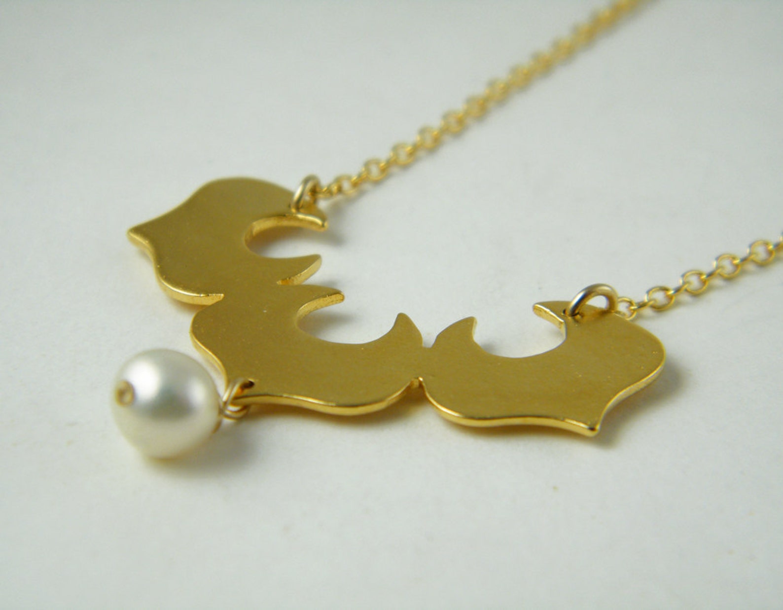 The Pearl Flower Necklace main image 1