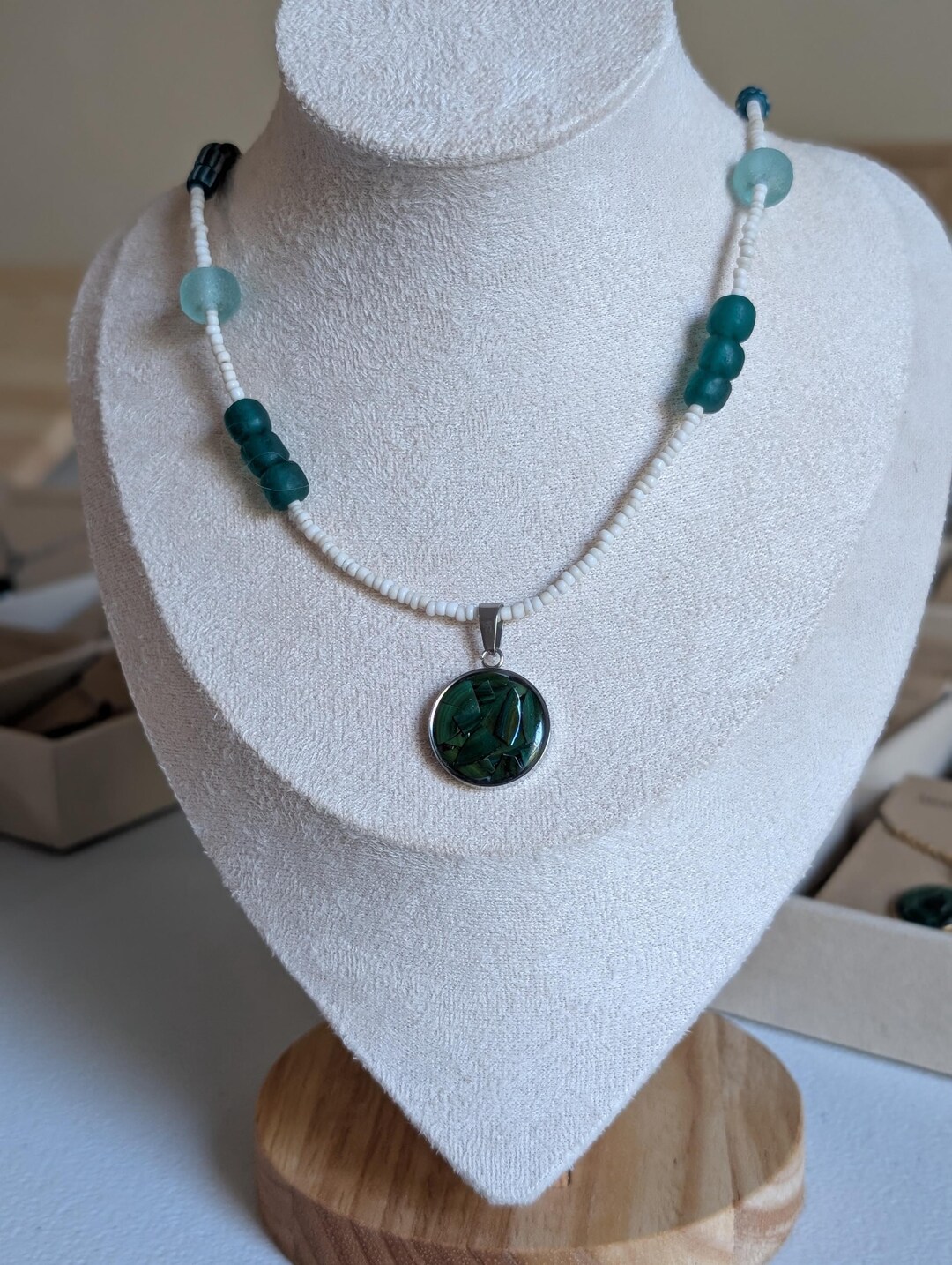 Asian Green Mussel Shell 20mm Pendant Necklace With Recycled Glass ...