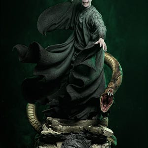 Voldemort — Harry Potter | 1/8 1/6 Scale Resin Figure | 3D Printed Fan Art | Unpainted Garage Kit | Collector Statue | Collector Gift image 3