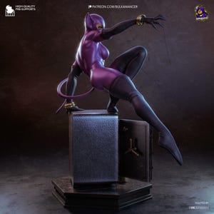 DC Comics Catwoman Resin Figure – 3D Printed Fan Art Statue (1/8, 1/6 Scale) | Collector Gift image 4