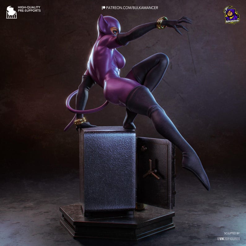 DC Comics Catwoman Resin Figure – 3D Printed Fan Art Statue (1/8, 1/6 Scale) | Collector Gift image 4