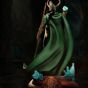 Loki — Marvel Comics | 1/8 1/6 Scale Resin Figure | 3D Printed Fan Art | Unpainted Garage Kit | Collector Statue | Collector Gift bild 6
