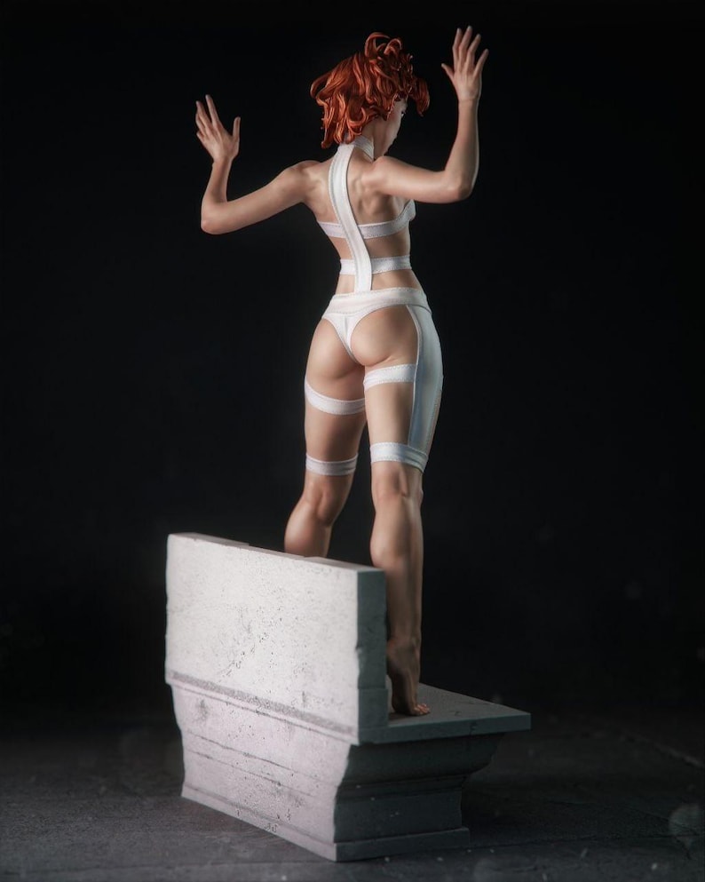 Leeloo Fifth Element Resin Figure – 1/8 1/6 Scale 3D Printed Fan Art Statue | Collector Gift image 6