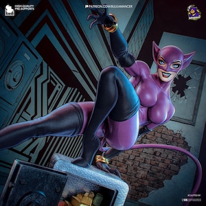 DC Comics Catwoman Resin Figure – 3D Printed Fan Art Statue (1/8, 1/6 Scale) | Collector Gift image 1