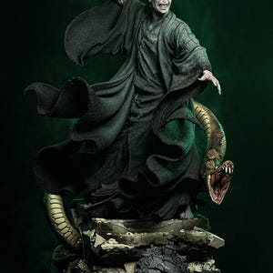 Voldemort — Harry Potter | 1/8 1/6 Scale Resin Figure | 3D Printed Fan Art | Unpainted Garage Kit | Collector Statue | Collector Gift image 1