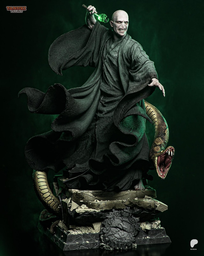 Voldemort — Harry Potter | 1/8 1/6 Scale Resin Figure | 3D Printed Fan Art | Unpainted Garage Kit | Collector Statue | Collector Gift image 1
