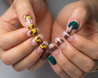 Handmålade berättande press-on naglar | Kontinuerlig konst Anpassade lösnaglar | Söt återanvändbar kawaii manikyr | Gjord på beställning