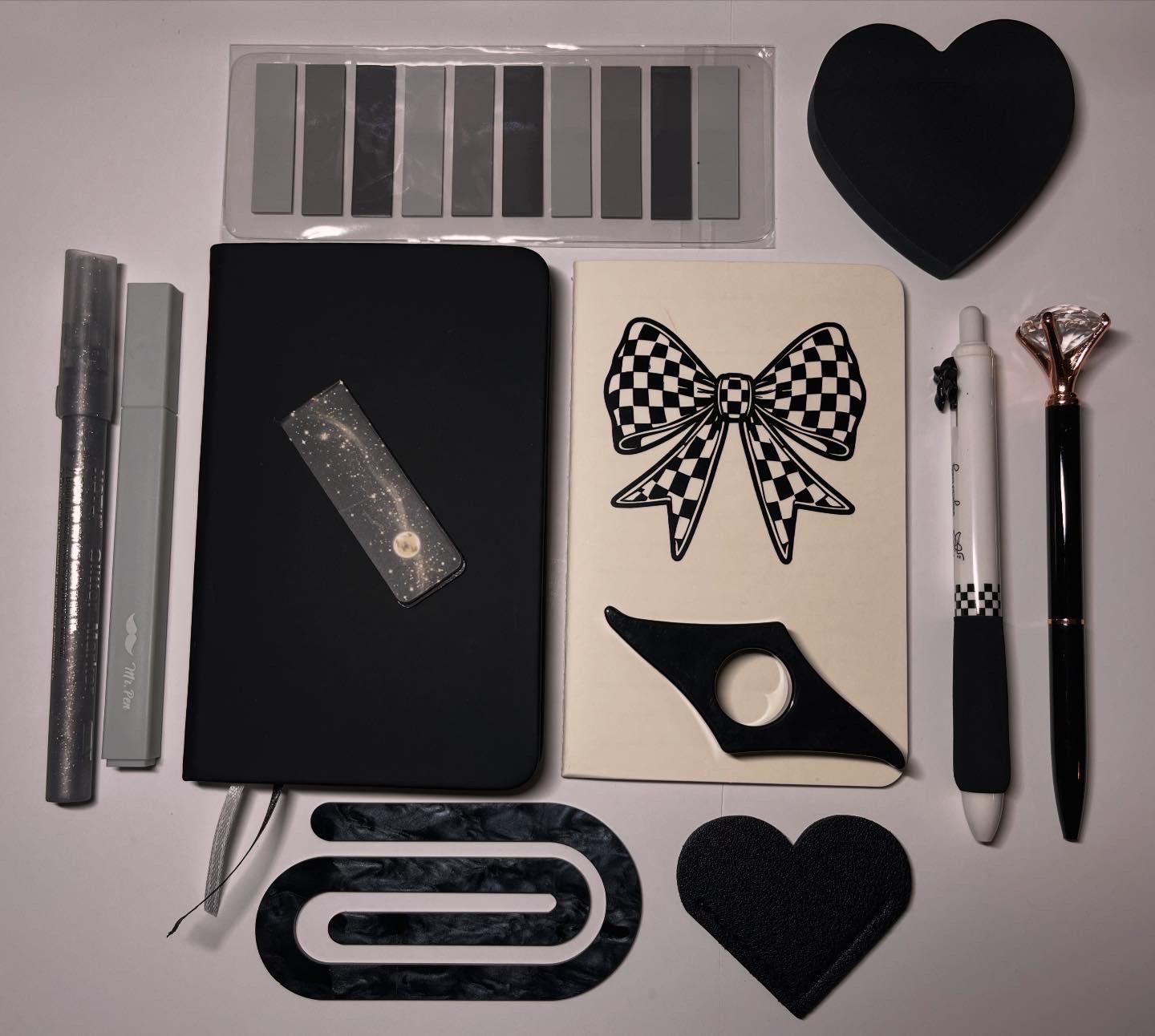 Bookish bundle - Etsy 日本