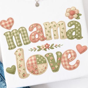 Sublimation PNG Mama Love, faux patchwork appliqué DTF Design, chemise Boho fête des mères PNG, Vichy Patchwork lettres maman cadeau téléchargement numérique