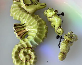 Vintage Yellow Seahorse brooch and earring set - Sea life!