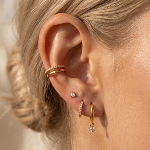 18K guldfyllt kuraterat öronset, CZ-örhängen med stift och stift, minimalistiskt guldöronset, eleganta brosksmycken, present till henne
