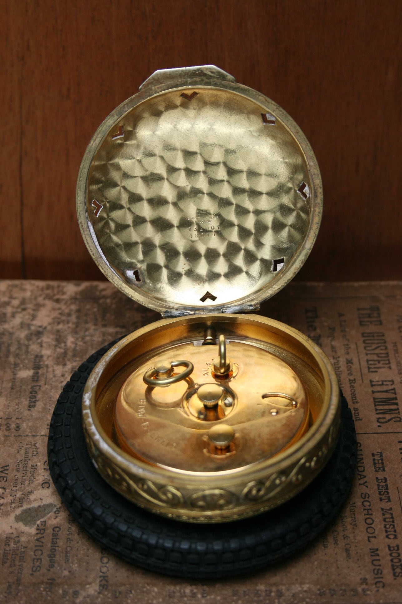 Montre De Poche Earnest Borel Versailles - Mécanique 8 Jours - Boîtier Laiton Doré - Occasion TB