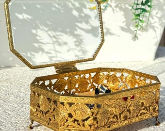 Vintage Gold Filigree Jewelry Box Glass Lid Ornate Hollywood Regency Display