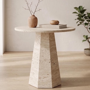 Round Marble Pedestal Table – Luxury Marble Side Table – Minimalist Accent Table – Japandi Marble Decor – Modern Marble Furniture