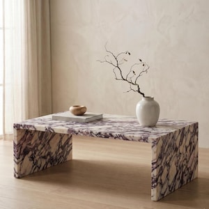 Waterval marmeren bijzettafel, luxe plint decor, marmeren bijzettafel, waterval stenen tafel, marmeren decor, marmeren middentafel
