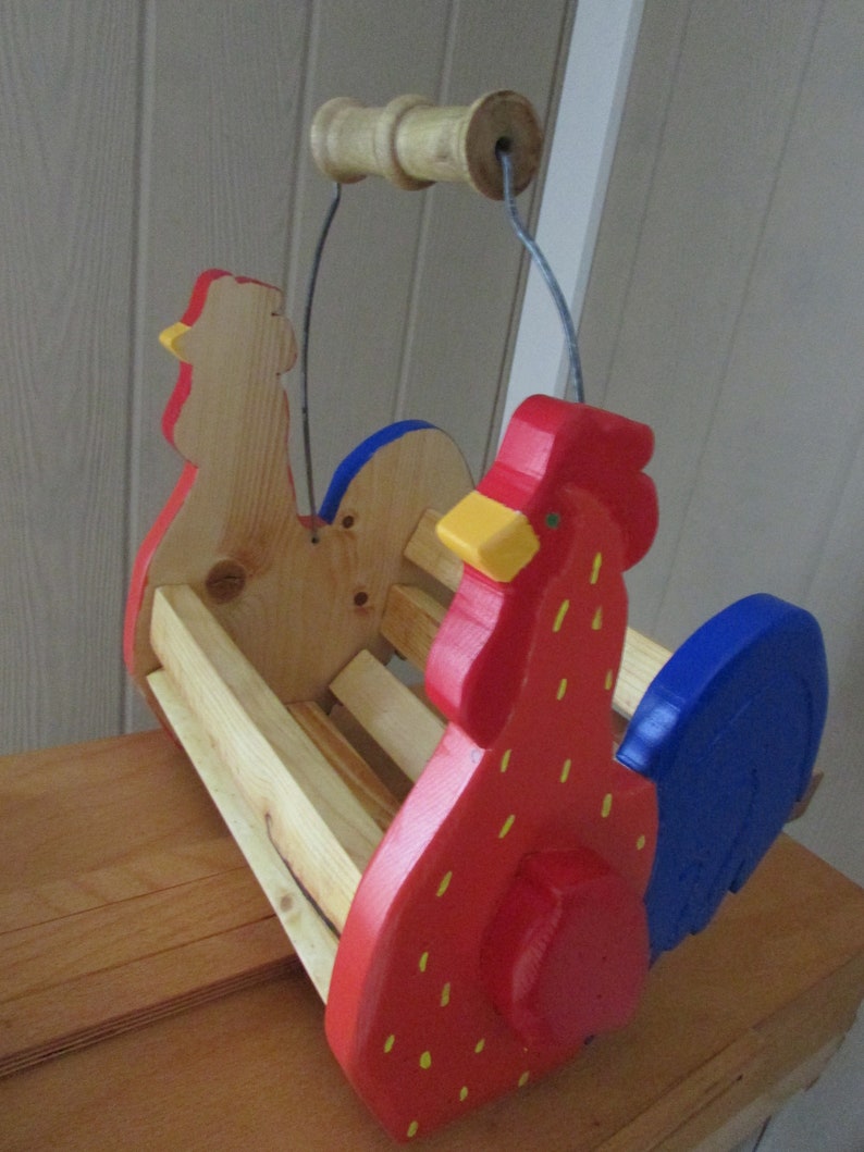 Wood Basket Rooster